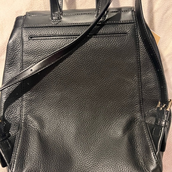 Michael Kors, medium drawstring, backpack leather new with tags - Picture 4 of 5